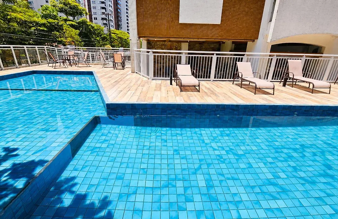 Ótima Localização - Piscina - Praia Pitangueiras-1